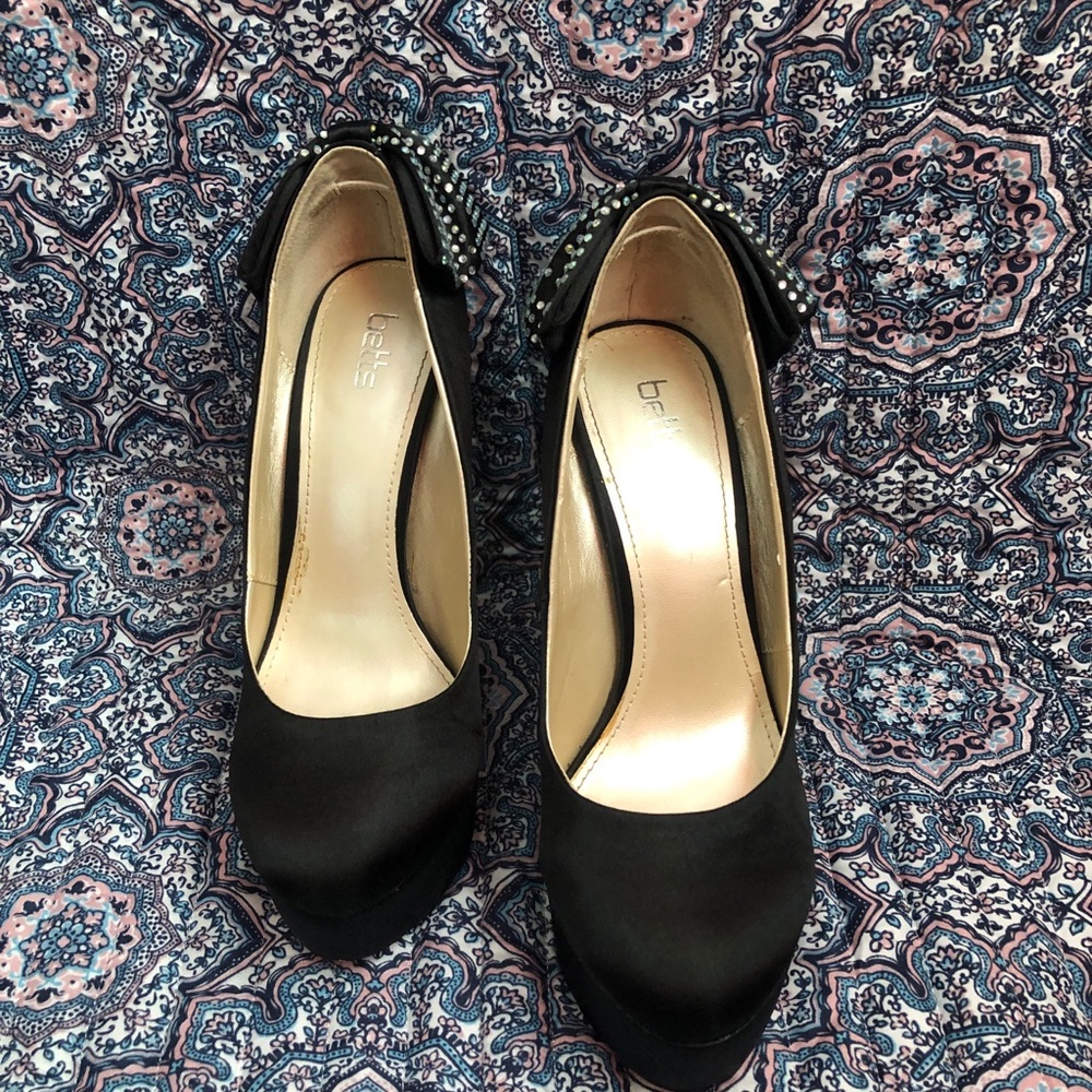 Betts heels, with bedazzled bow!